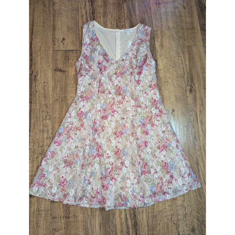 Francesca's Fit and Flare Floral Print‎ Dress Women's Size M Sleeveless